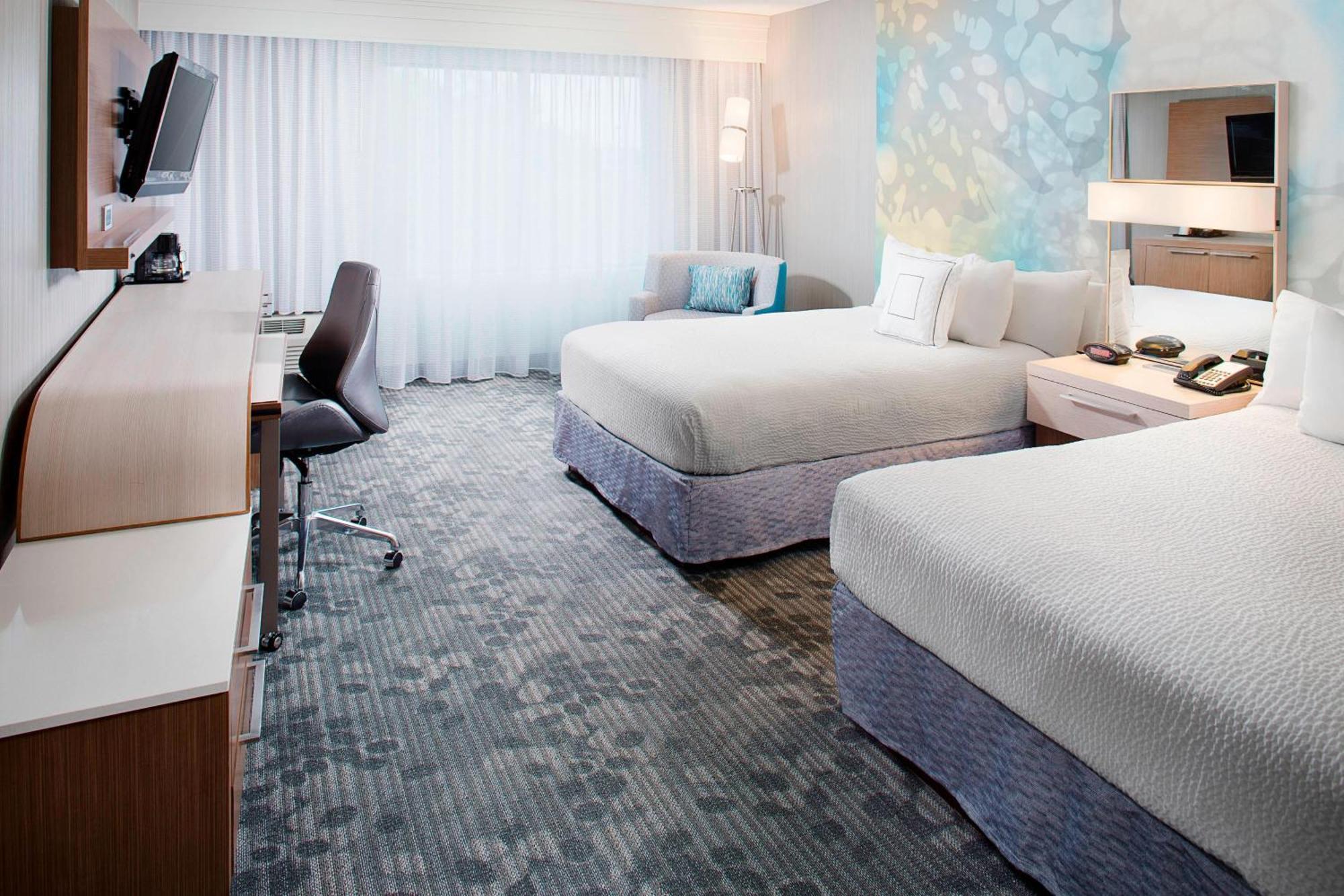 Courtyard By Marriott Richmond Airport Hotel